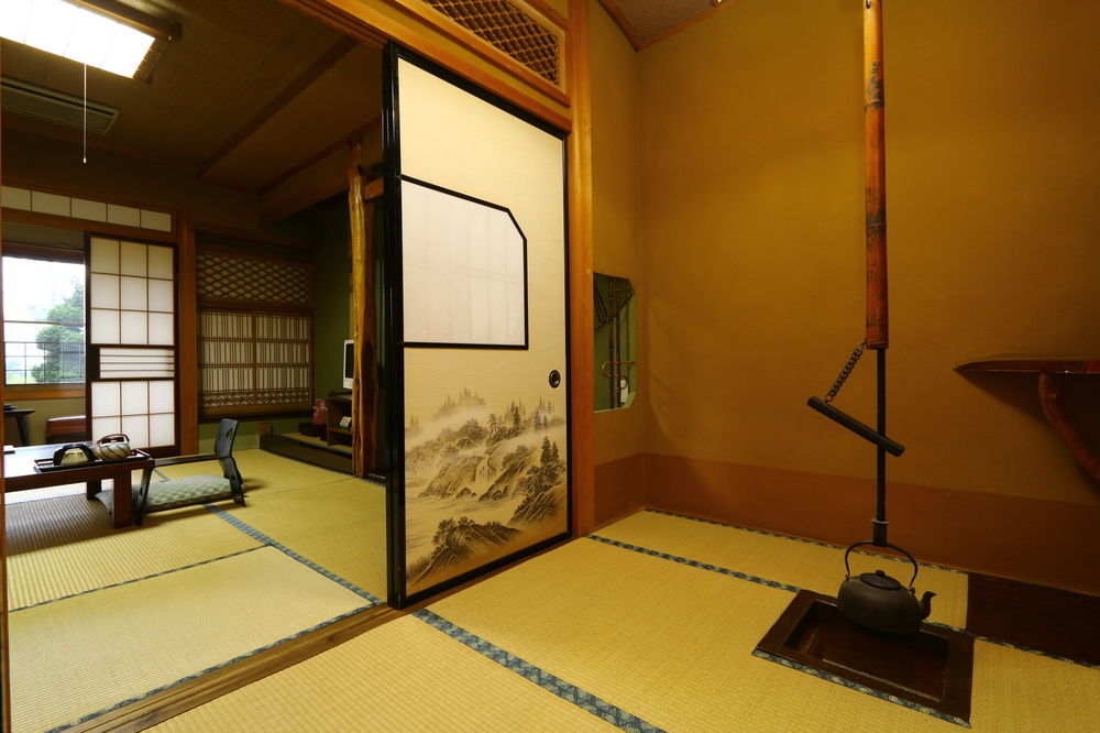 ホテル 美山荘 高山市 エクステリア 写真