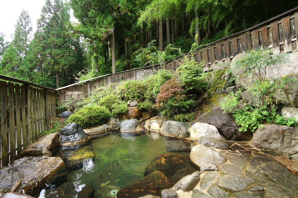 ホテル 美山荘 高山市 エクステリア 写真